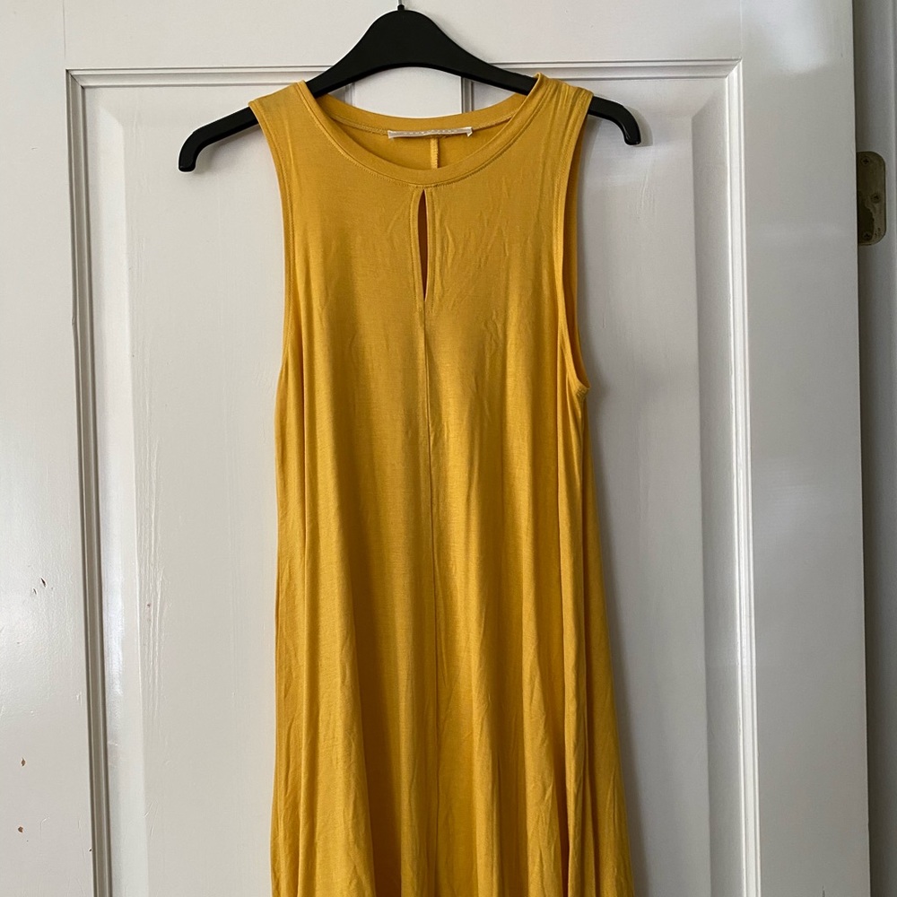 Yellow dress